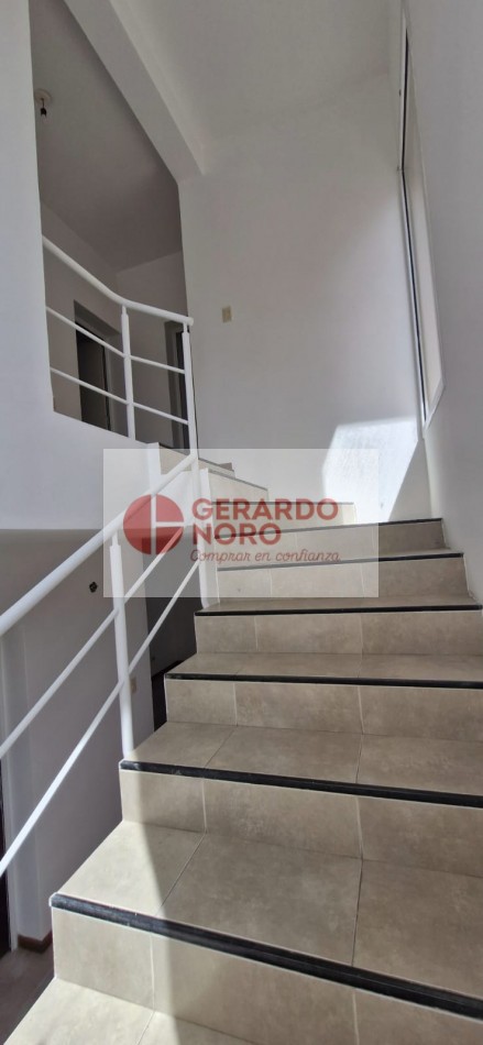 VENDO DUPLEX EN B° BAJO LA VIÑA