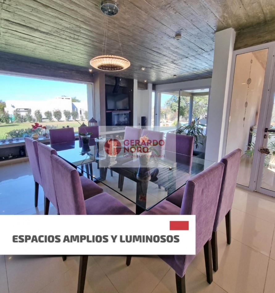 EXCLUSIVA CASA EN VENTA EN COUNTRY LAS DELICIAS 