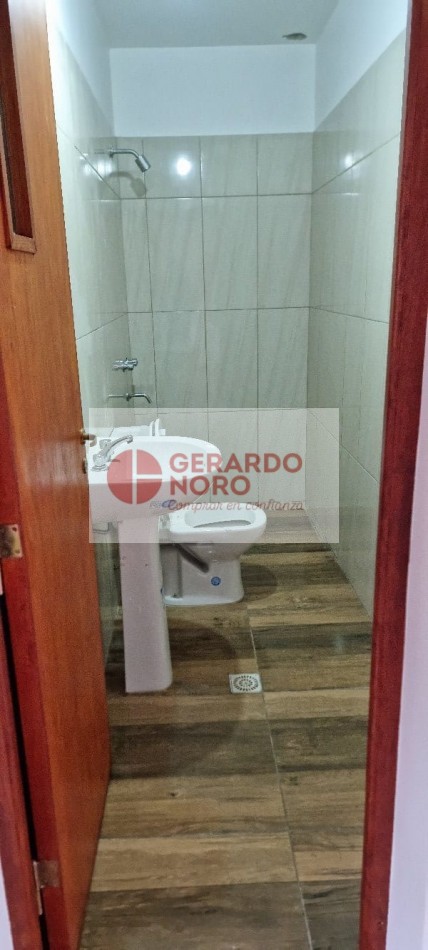 VENDO DUPLEX EN B° LOS PERALES