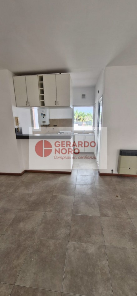 VENDO DUPLEX EN B° BAJO LA VIÑA