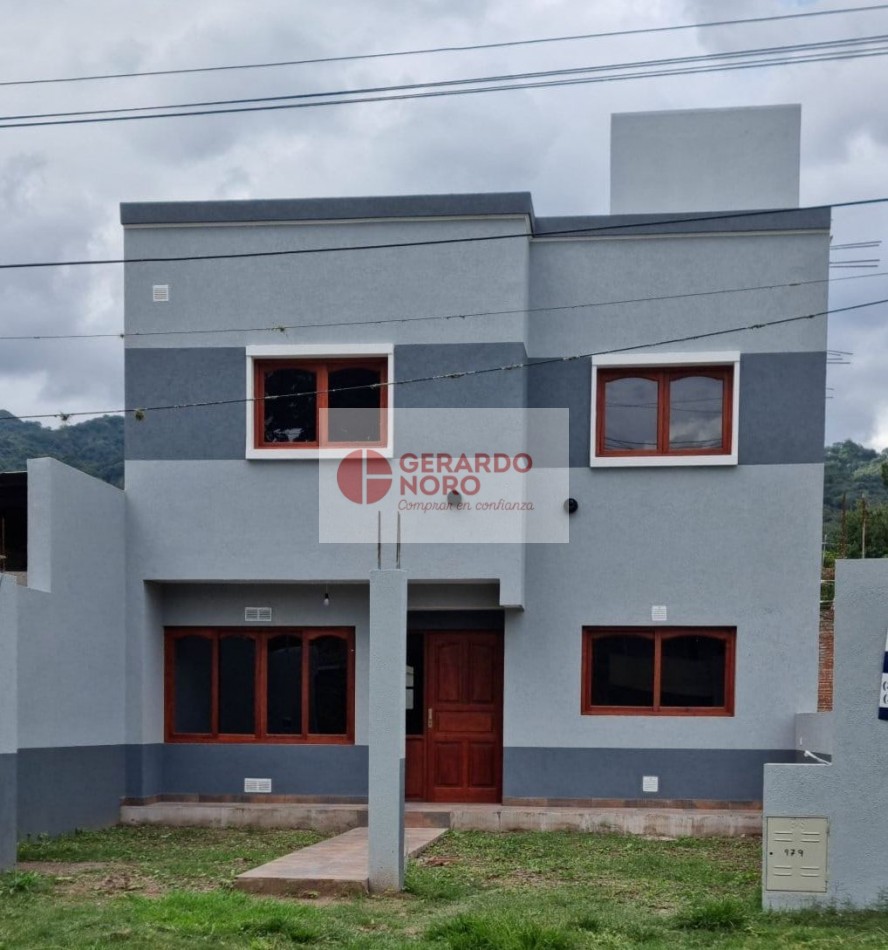 VENDO DUPLEX EN B° LOS PERALES