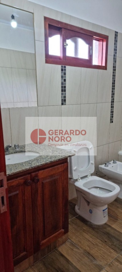VENDO DUPLEX EN B° LOS PERALES